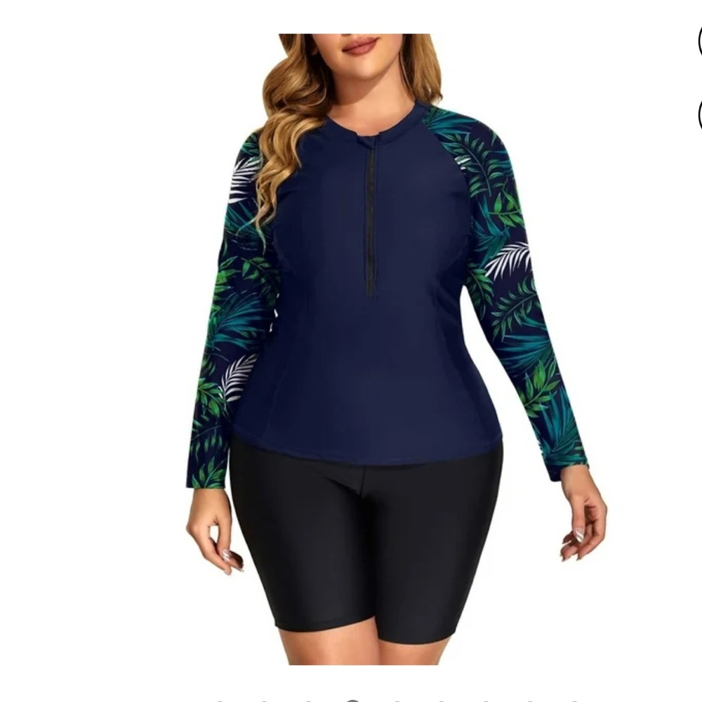 Women's Navy Long-Sleeve Tropical Rash Guard Swim Top
